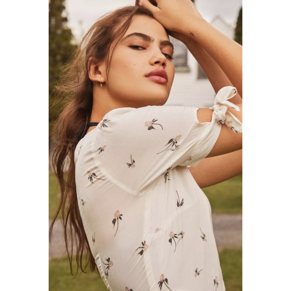Urban Outfitters Melanie Floral Button Down Midi Dress Short Sleeve Tie Cuff M - Picture 3 of 14